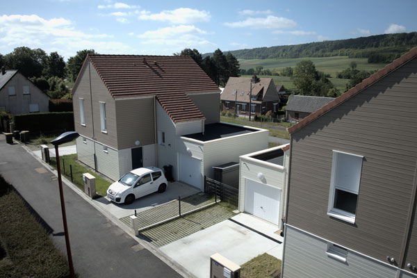 Bâtiments tertiaires à Dampierre-Saint-Nicolas