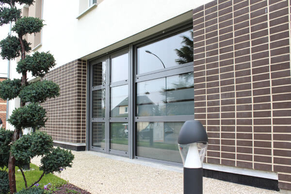 Locaux activité tertiaire à Amiens